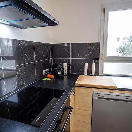 *cosy 20' Paris 25' - Free Wifi* Apartamento *