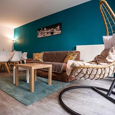 *cosy 20' Paris 25' - Free Wifi* Apartment *